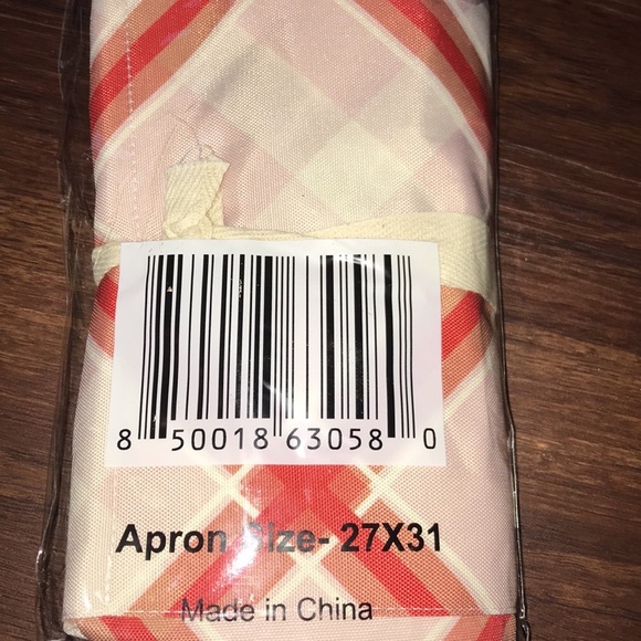 Sewing Down South Cooking Apron in Perfectly Plaid NEW - Picture 4 of 7